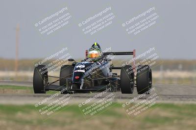 media/Oct-25-2025-CalClub SCCA (Sat) [[34c778dfbe]]/Group 3/Qualifying/